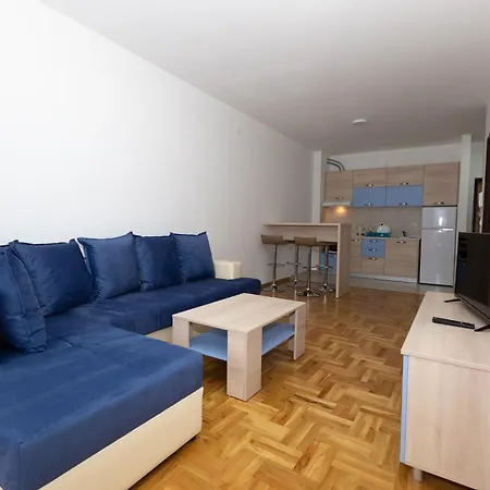 Becici Akacia Apartments Exterior photo